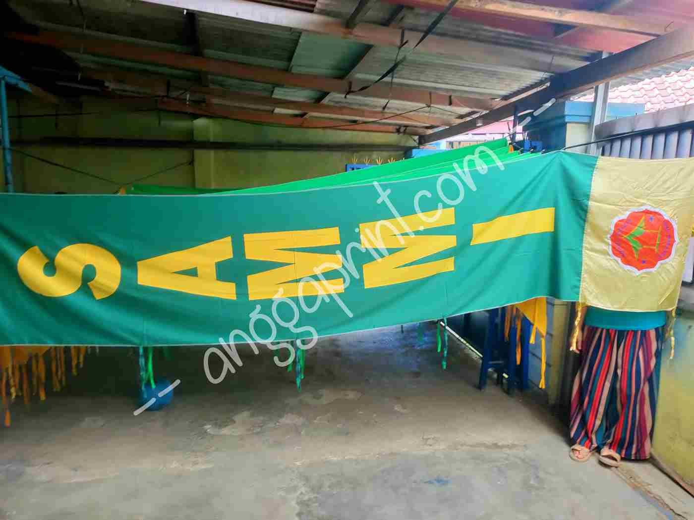 Custom Streamer Flag Printing (Umbul-Umbul): Sharp Colors, Weatherproof, Wholesale Pricing (5)