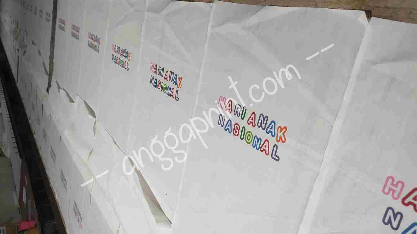 Custom Canvas Fabric Printing Service for Tote Bags, Aprons, and Wall Art (3)