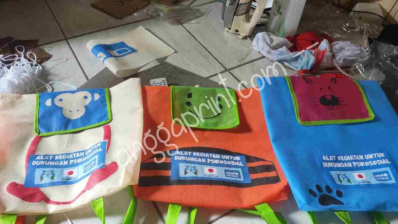 Sablon Tas Anak Custom, Ringan, Aman, Disukai Si Kecil (2)