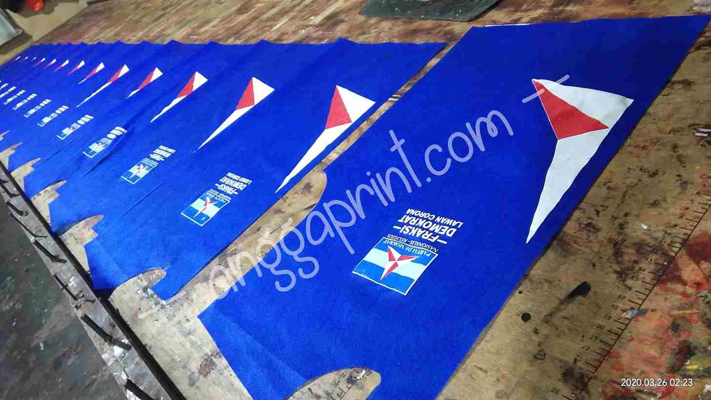 Sablon Kaos Partai Custom: Bahan Nyaman, Warna Presisi (2)