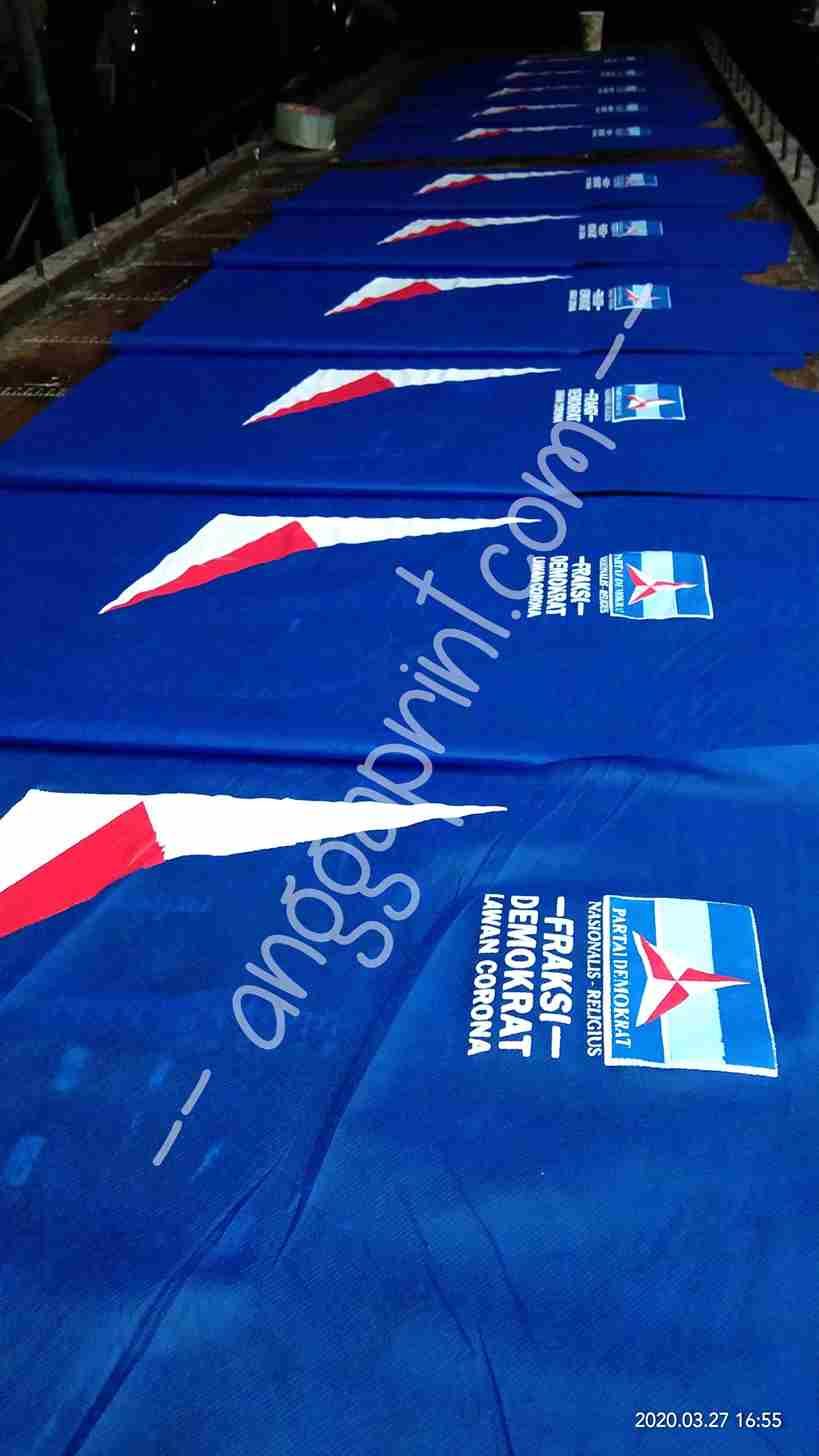 Sablon Kaos Partai Custom: Bahan Nyaman, Warna Presisi (4)