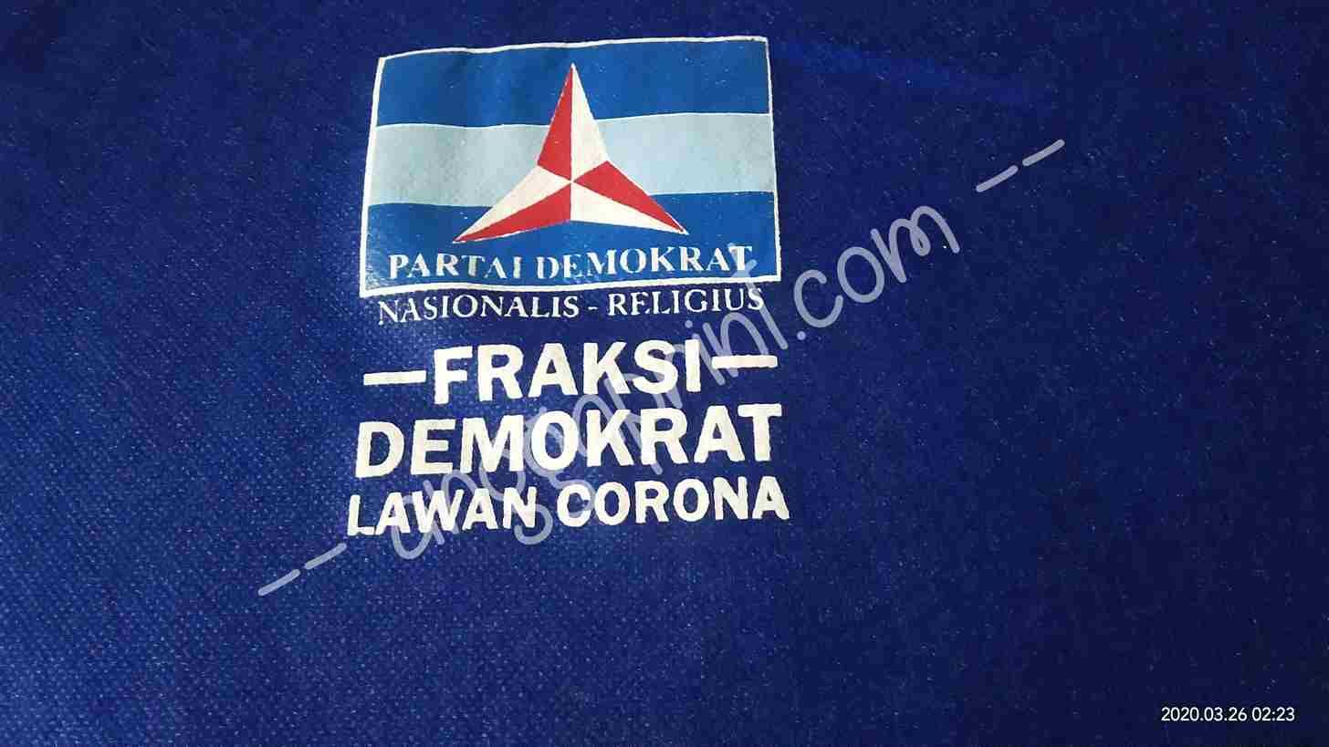 Sablon Kaos Partai Custom: Bahan Nyaman, Warna Presisi (6)